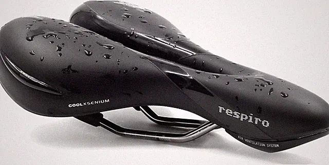 Selle Royal Respiro Men's Saddle - Moderate 282 x 182mm Black
